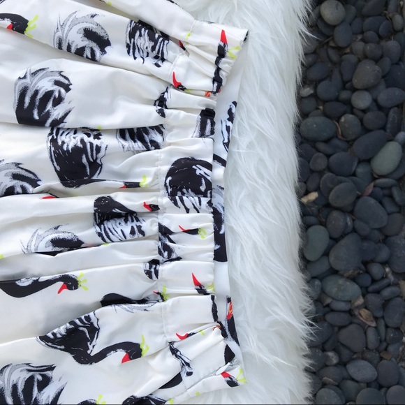 Swan Skirt - Picture 3 of 4